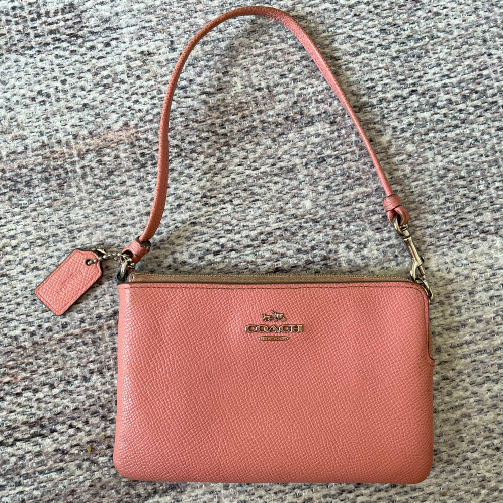 Coach wristlet wallet